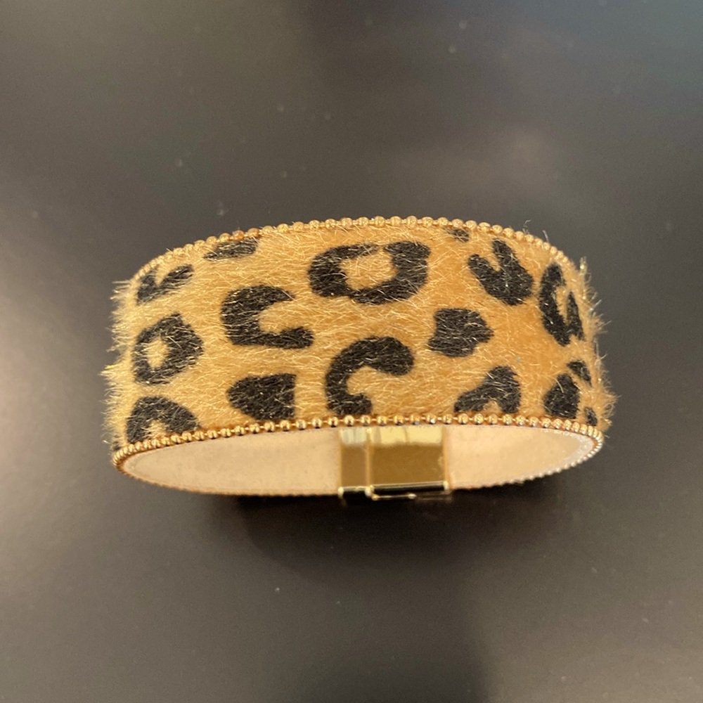 Cheetah print bracelet